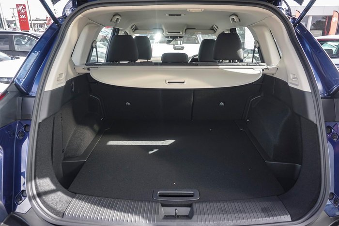 2025 Nissan X-TRAIL ST