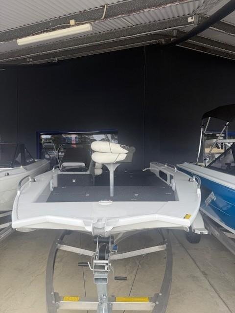 2025 QUINTREX 450 Hornet Pro