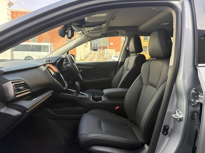 2025 Subaru Outback AWD Touring