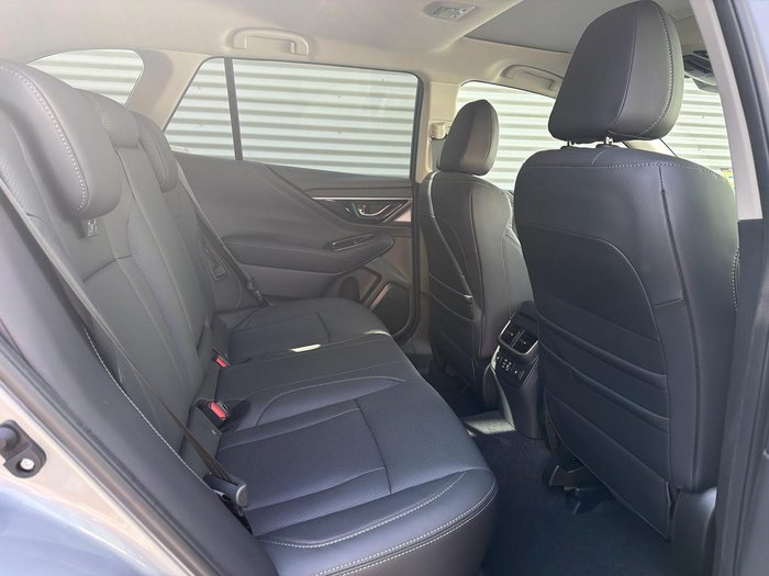 2025 Subaru Outback AWD Touring