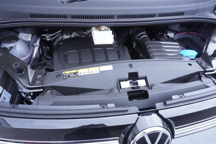 2025 Volkswagen Multivan TDI360 Life