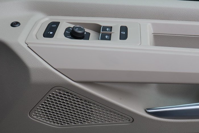 2025 Volkswagen Multivan TDI360 Life