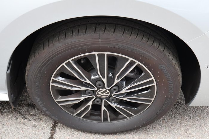 2025 Volkswagen Multivan TDI360 Life