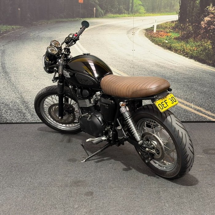 2012 Triumph BONNEVILLE Black