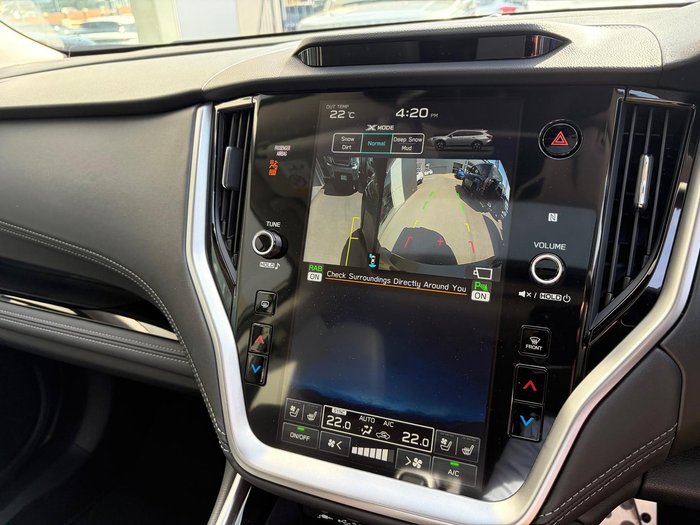 2025 Subaru Outback AWD Touring XT