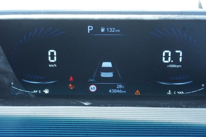 2023 Hyundai STARIA LOAD