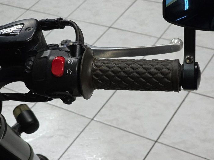 2010 TRIUMPH BONNEVILLE T100 White