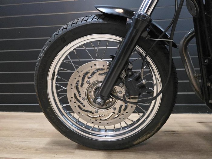 2010 TRIUMPH BONNEVILLE T100 White