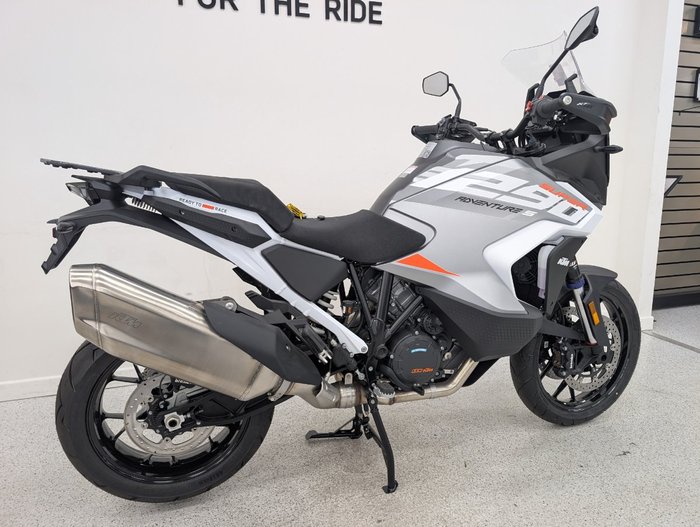 2023 Ktm SUPER ADVENTURE S grey