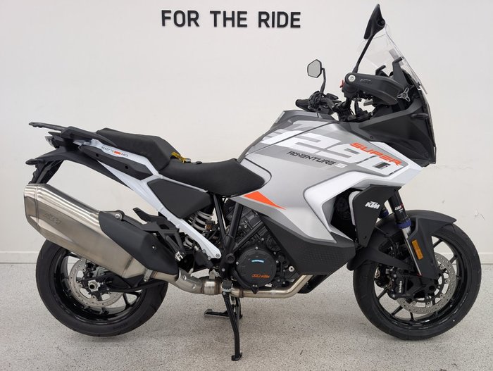 2023 Ktm SUPER ADVENTURE S grey