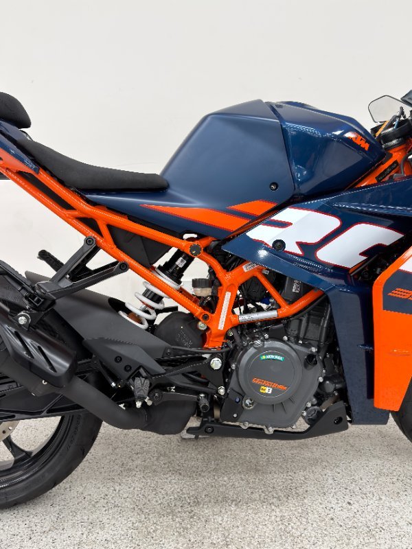 2024 Ktm RC 390 Blue