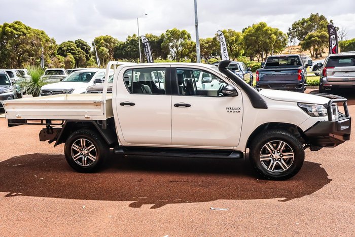 2021 Toyota Hilux SR