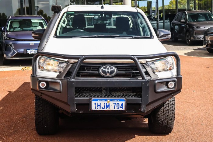 2021 Toyota Hilux SR
