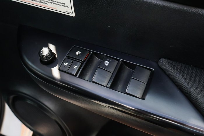 2021 Toyota Hilux SR