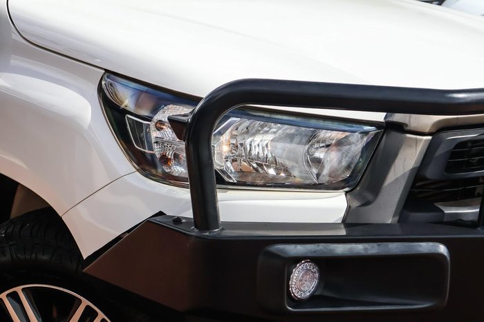 2021 Toyota Hilux SR