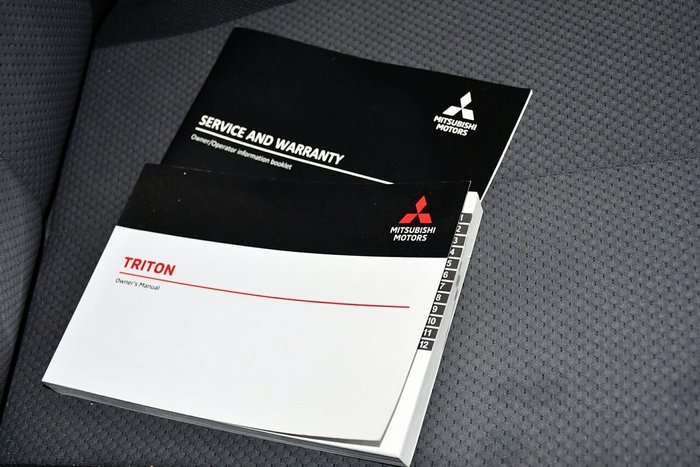 2022 Mitsubishi Triton GLX