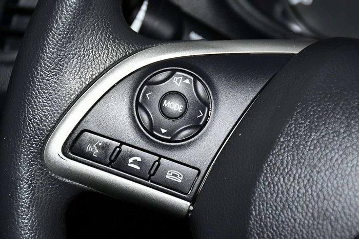 2022 Mitsubishi Triton GLX