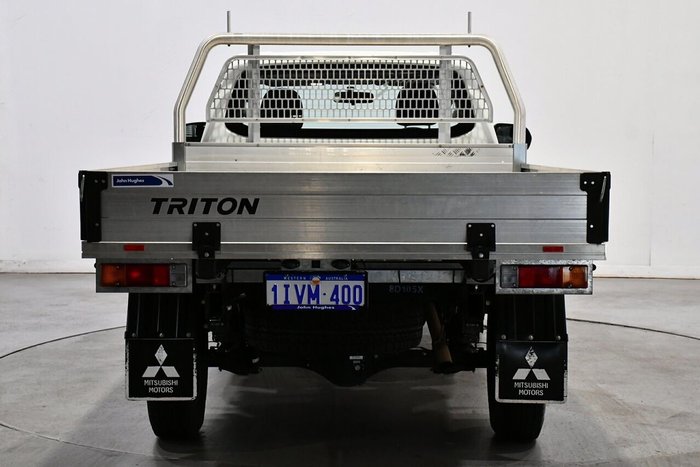 2022 Mitsubishi Triton GLX