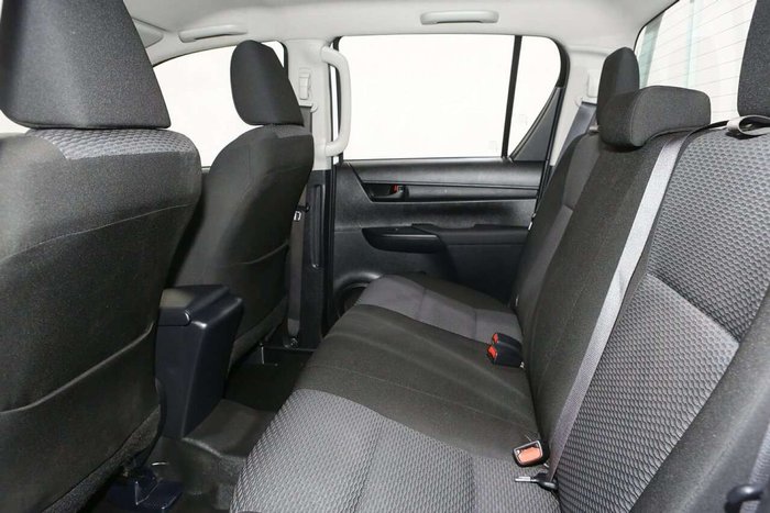 2016 Toyota Hilux Workmate