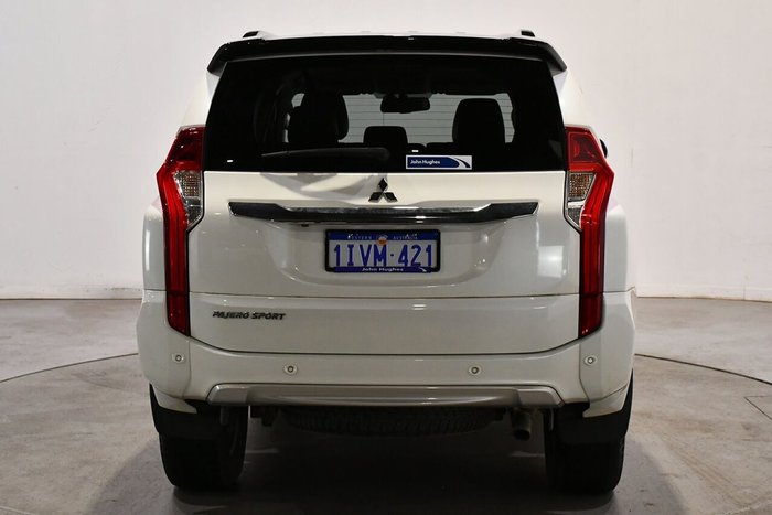 2019 Mitsubishi Pajero Sport Black Edition