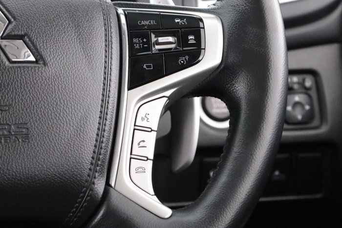 2021 Mitsubishi Pajero Sport Exceed