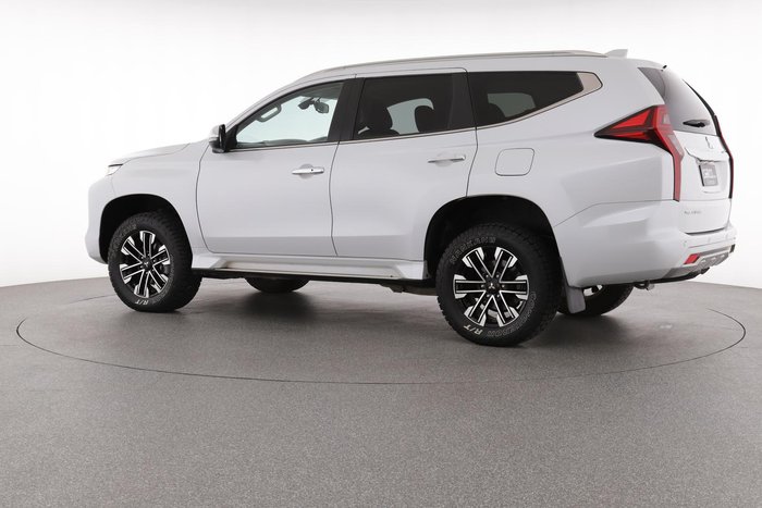 2021 Mitsubishi Pajero Sport Exceed