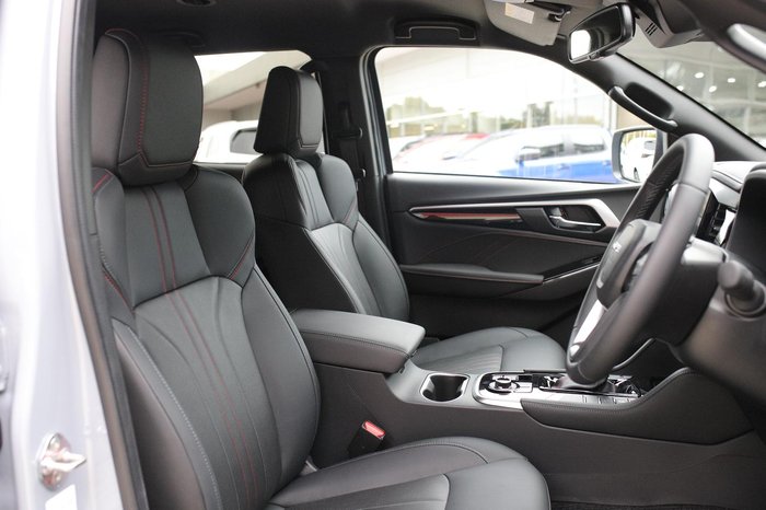 2025 Isuzu MU-X X-TERRAIN