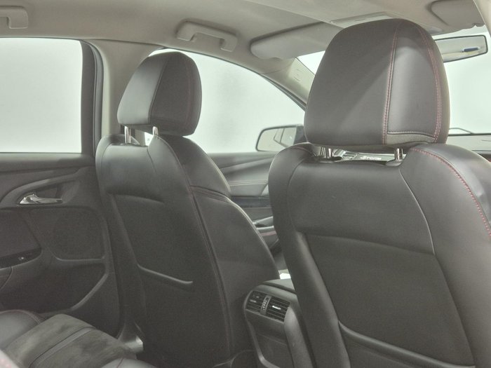 2015 Holden Commodore SV6 Storm