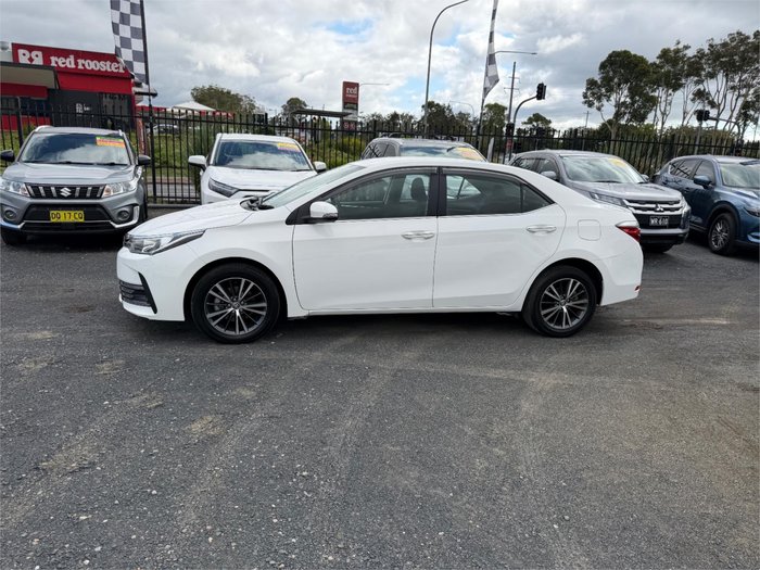2018 TOYOTA COROLLA SX