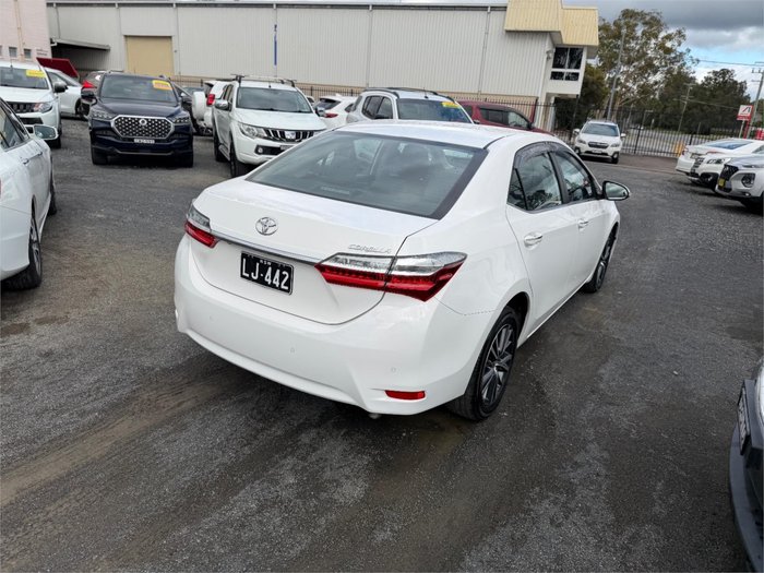 2018 TOYOTA COROLLA SX