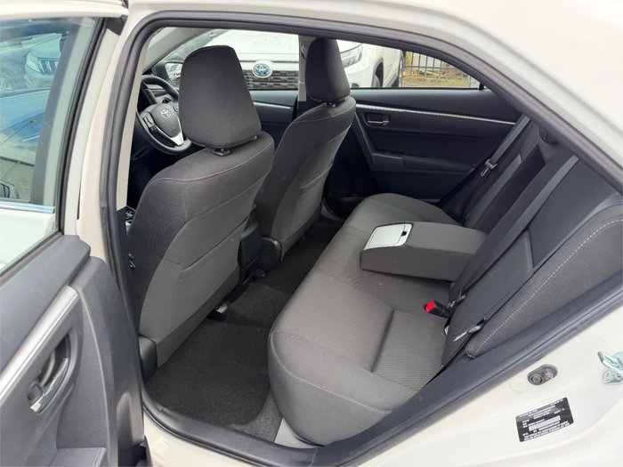 2018 TOYOTA COROLLA SX