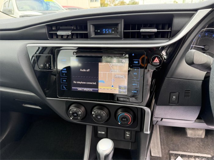 2018 TOYOTA COROLLA SX