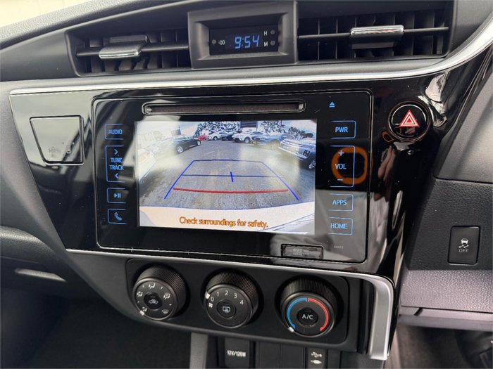 2018 TOYOTA COROLLA SX