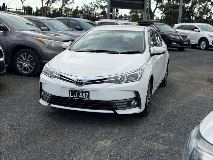 2018 TOYOTA COROLLA SX