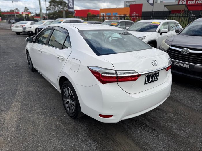 2018 TOYOTA COROLLA SX