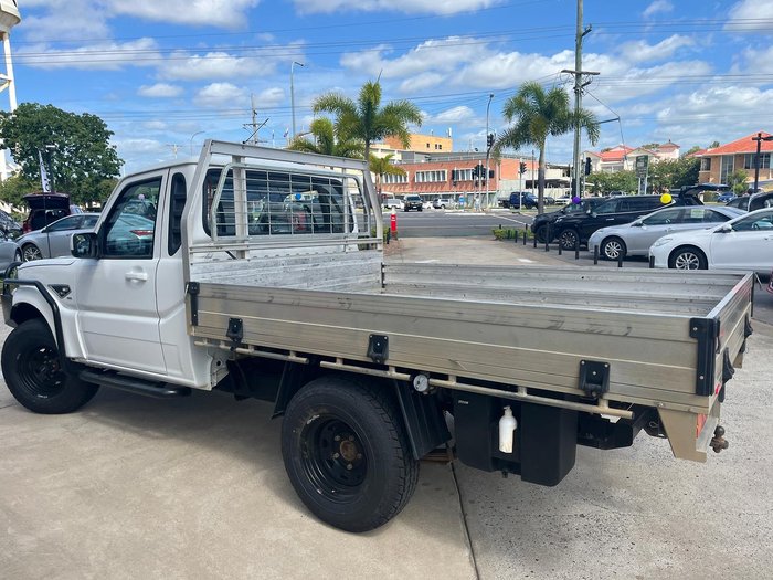 2022 Mahindra PIK-UP S6+