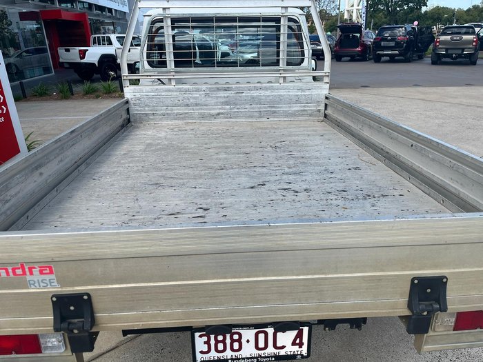 2022 Mahindra PIK-UP S6+ 4X4 Arctic White