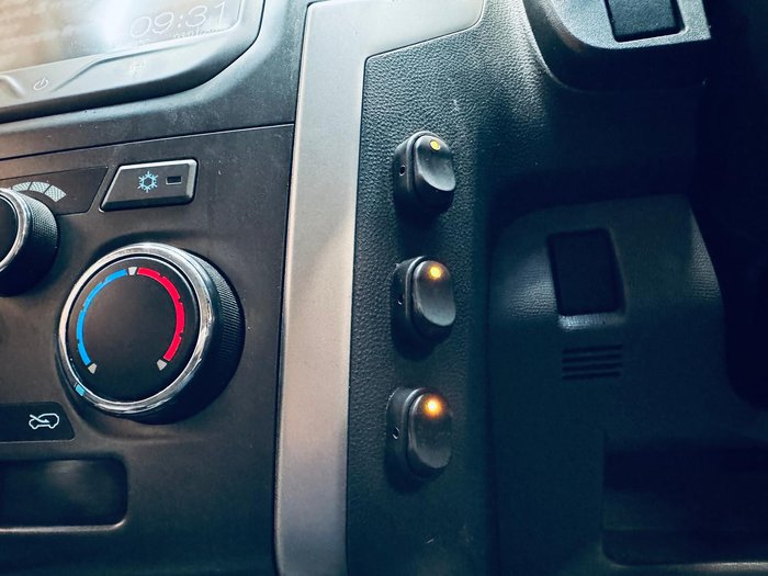 2013 Holden Colorado LX RG MY14 4X4 Dual Range Summit White