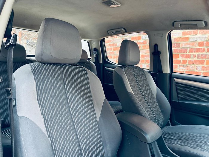 2013 Holden Colorado LX RG MY14 4X4 Dual Range Summit White