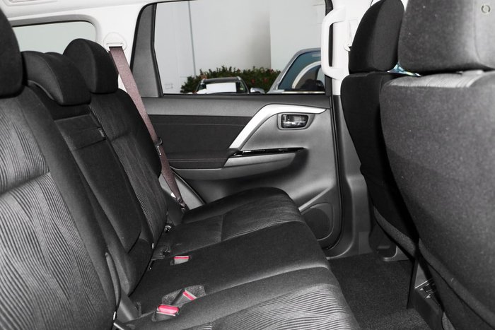 2024 Mitsubishi Pajero Sport GLS