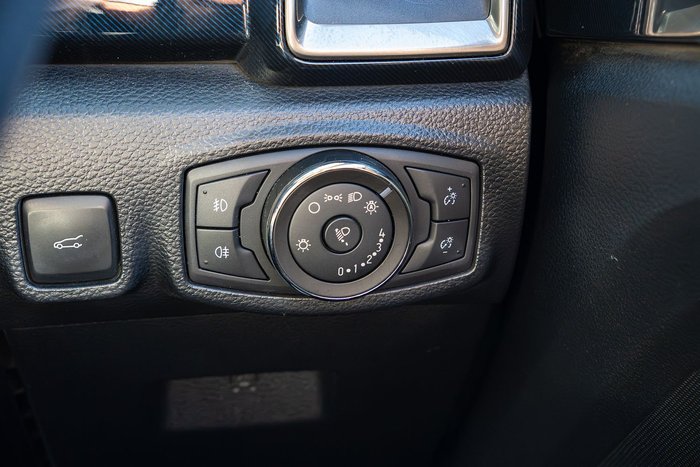 2020 Ford Everest Sport