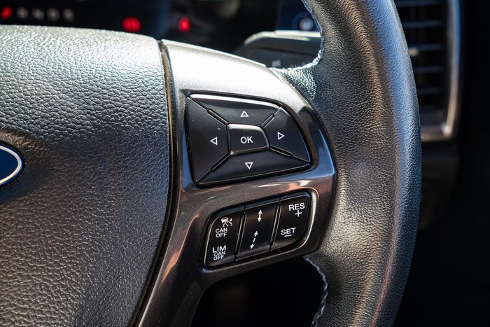 2020 Ford Everest Sport