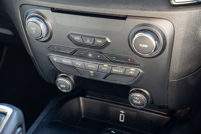 2020 Ford Everest Sport