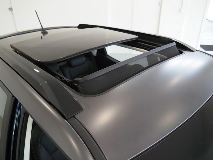 2025 Mahindra XUV3XO AX7L