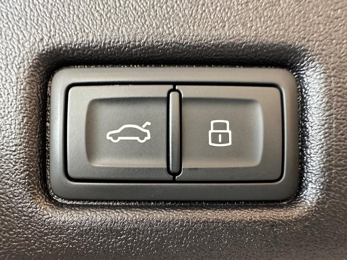 2025 Audi Q5 TDI 150kW