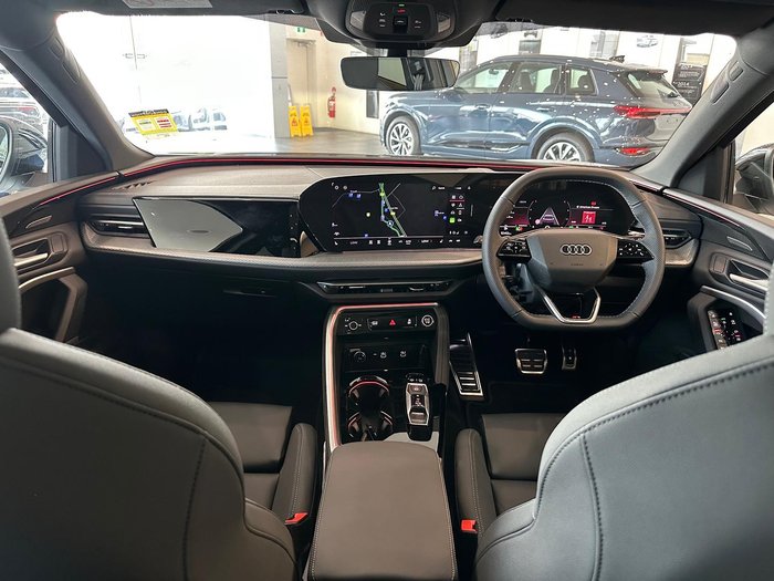 2025 Audi Q5 TDI 150kW