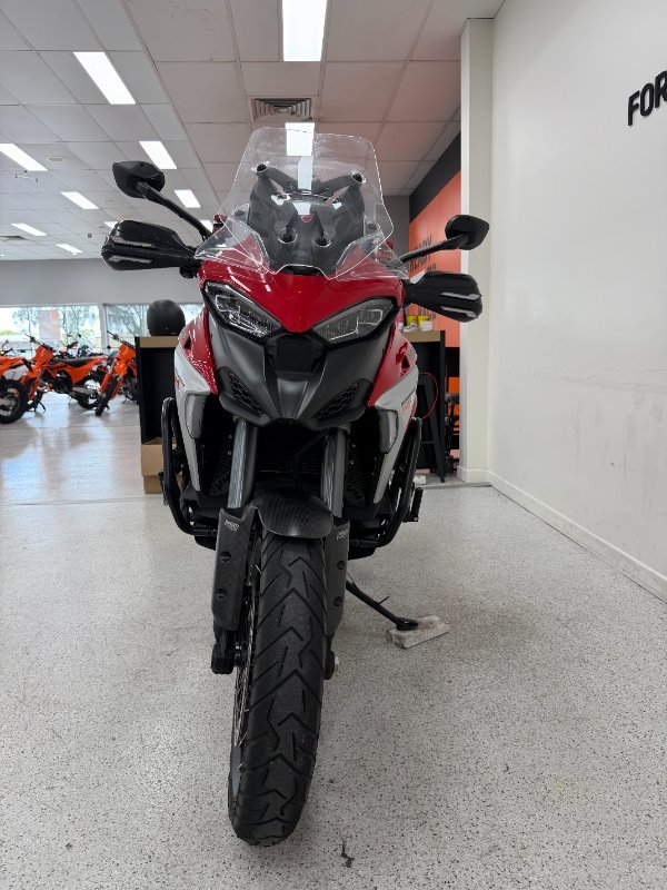 2023 DUCATI MULTISTRADA V4 S Red