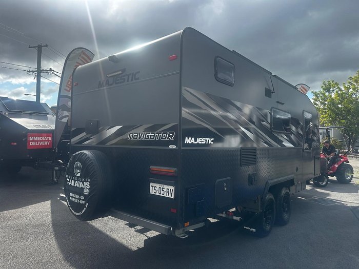 2022 Majestic Navigator 21Ft Club Lounge