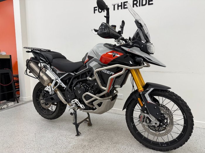 2024 Triumph TIGER 900 RALLY PRO grey