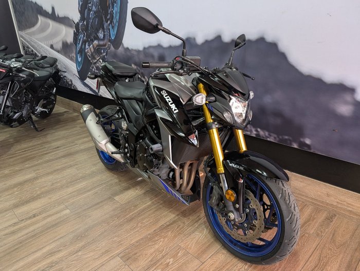 2021 Suzuki GSX-S750A